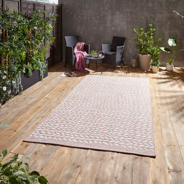 Think Rugs Coast Outdoor Rug | Taylors on the High Street